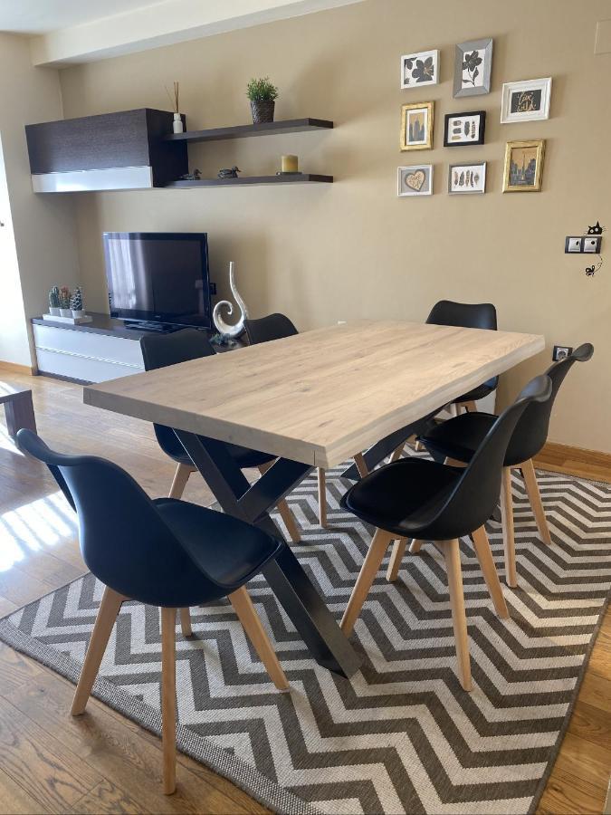 Apartament Neret I Sort Exteriör bild